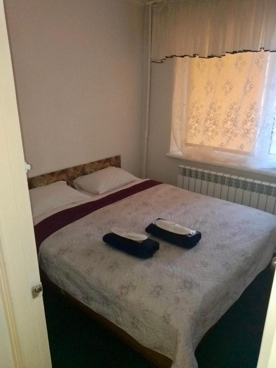 Mini Hotel Vesna นิปโปร ภายนอก รูปภาพ